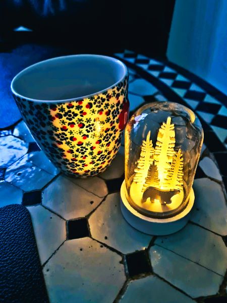 Morgenkaffee mit schummriger Beleuchtung am 12 von 12 Dezember 2025