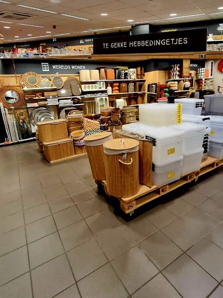 Sneek Dekoladen Shopping
