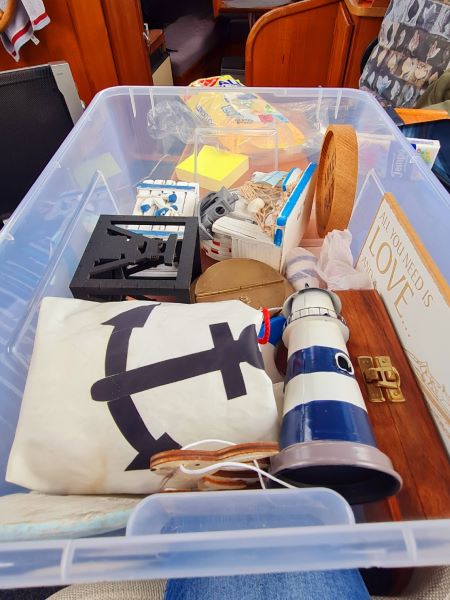 maritime Deko für das Bootinnere