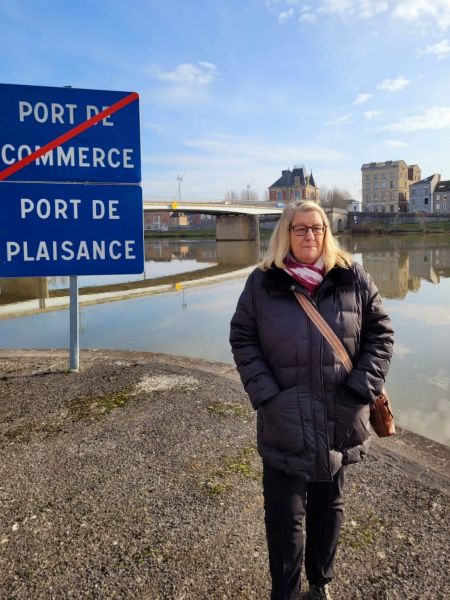 Am Ufer der Maas in Givet