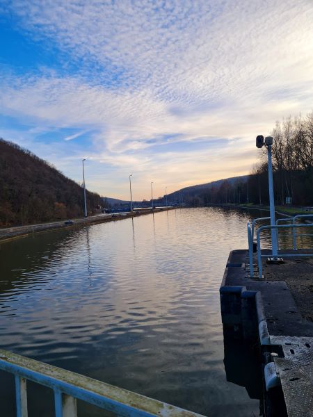 Schleusenpark Hastiere, Belgien