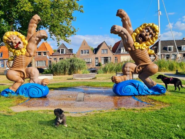 Der Löwen Brunnen in Workum